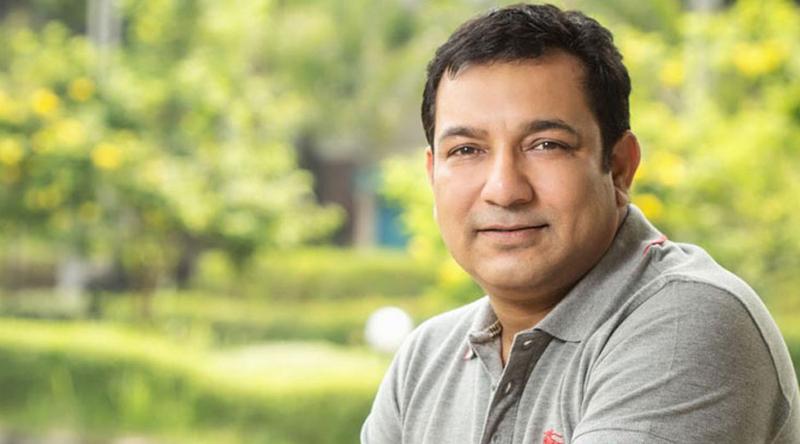 আমরা ক্রমেই টক্সিক হয়ে উঠছি: তৌকীর আহমেদ