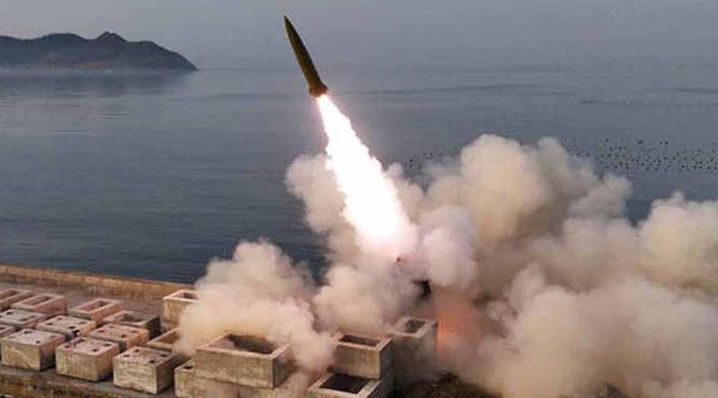 ফের ক্লাস্টার বোমাযুক্ত ব্যালিস্টিক ক্ষেপণাস্ত্র পরীক্ষা চালিয়েছে উত্তর কোরিয়া