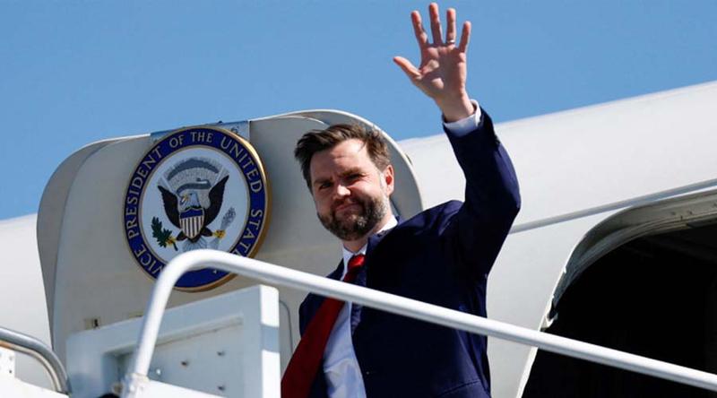 আলোচনার জন্য পাকিস্তান যাচ্ছেন জেডি ভ্যান্স