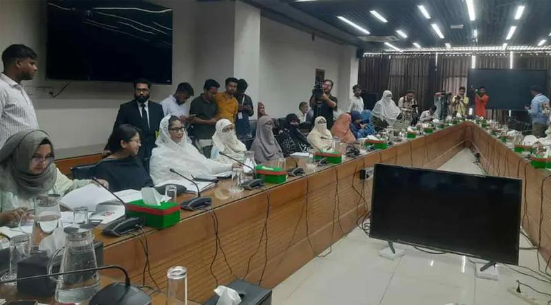 ইসিতে জামায়াত জোটের নারী প্রার্থীরা