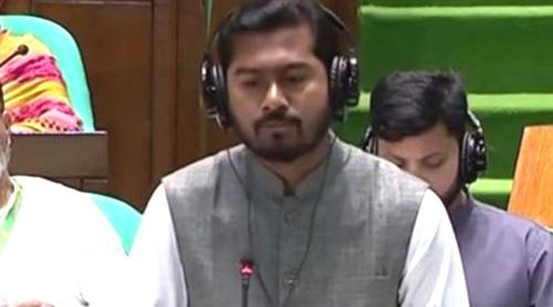 ১৮ দেশের সঙ্গে কর্মী পাঠানোর সমঝোতা চুক্তি হয়েছে: প্রতিমন্ত্রী নুরুল হক