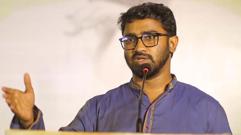 যে অল্প কয়েকজন মেয়ে ফ্যাসিবাদের বিরুদ্ধে রাজপথে থাকতেন, পাপন আপা তাদের একজন