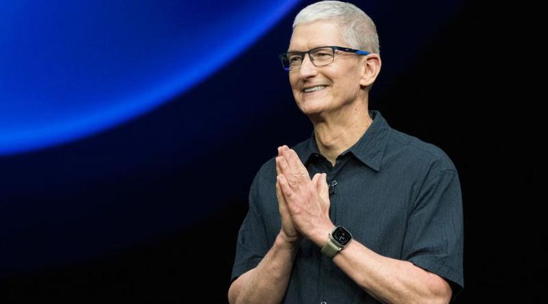 অ্যাপলের সিইও পদ ছাড়ছেন টিম কুক