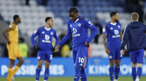 তৃতীয় বিভাগে নেমে গেল হামজার দল লেস্টার সিটি