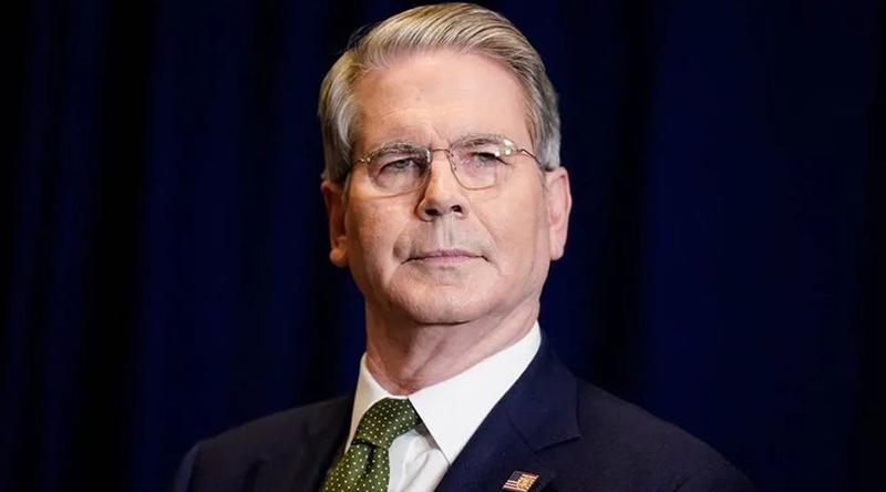 আর কয়েক দিনের মধ্যেই ইরানের খারগ দ্বীপে তেলের স্টোরেজ পূর্ণ হয়ে যাবে: স্কট বেসেন্ট