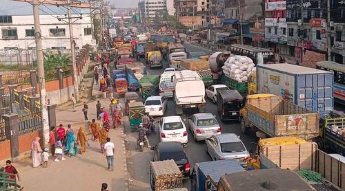 ঢাকা-টাঙ্গাইল মহাসড়কে ৪ কিলোমিটার যানজট