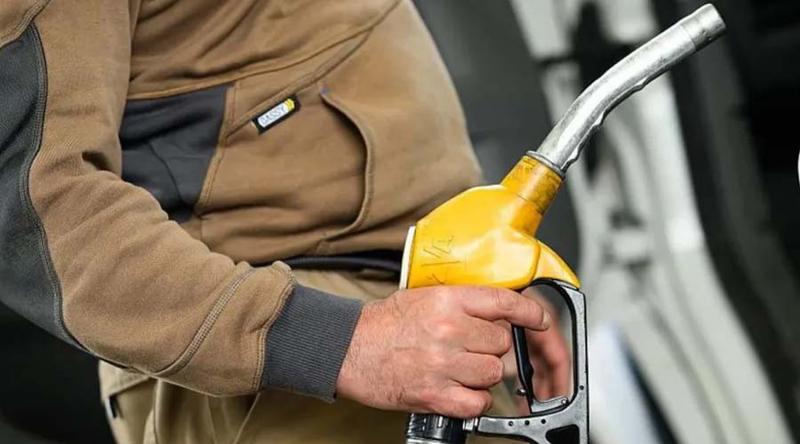 এবার এশিয়ার বাজারে কমল তেলের দাম