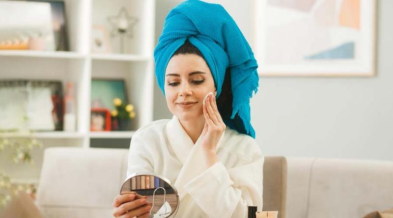 গরমে ত্বক নষ্ট হয়ে যাচ্ছে? জেনে নিন ত্বকের যত্ন নেওয়ার উপায়