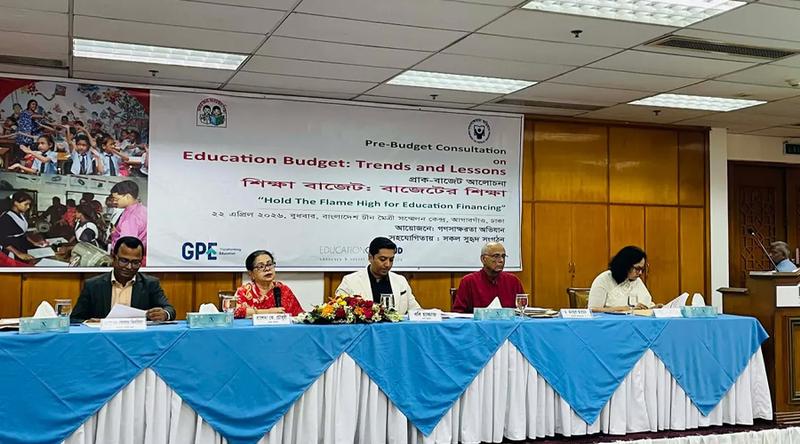 কোচিং-নোট গাইড বন্ধ করে দেব : ববি হাজ্জাজ