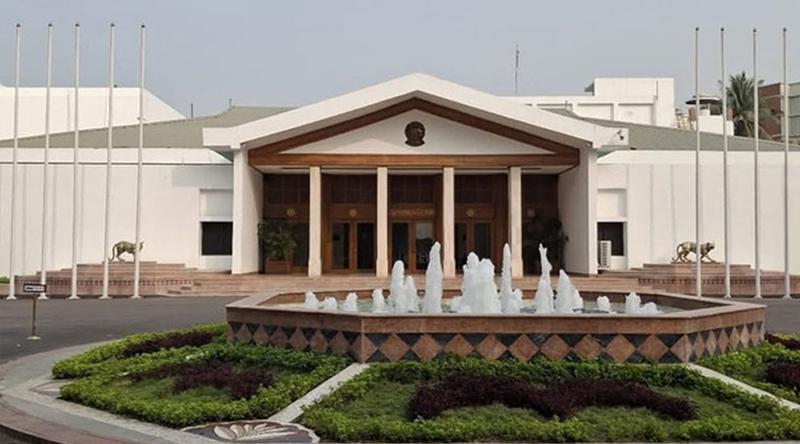 প্রধানমন্ত্রীর অফিসে খাবারের বাজেট কমল পাঁচ গুণ