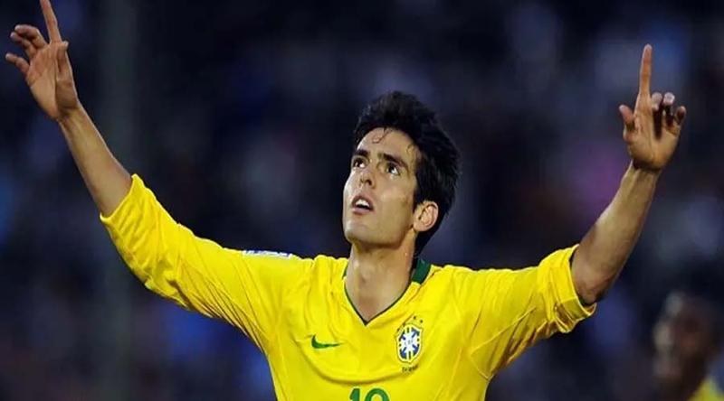 আজ ব্রাজিলিয়ান কিংবদন্তি কাকার জন্মদিন