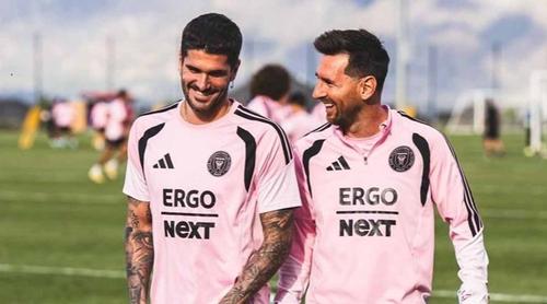 বিশ্বকাপের আগে মেসির সামনে দ্রুততম সেঞ্চুরির হাতছানি