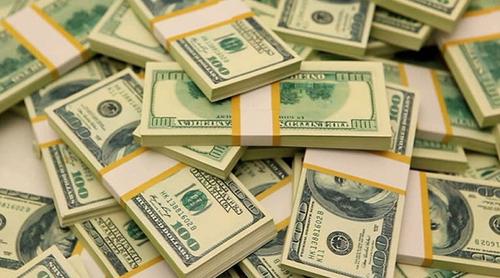 এপ্রিলের প্রথম ২১ দিনেই দেশে রেমিট্যান্স এলো ২৩৩ কোটি ২০ লাখ ডলার