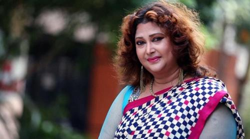 শিল্পীদের মূল্যায়ন না করলে তারা দল বদল করবে: রিনা খান