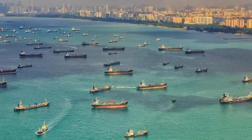 করাচি বন্দরে আটকা পড়েছে ইরানের ৩ হাজার কনটেইনার