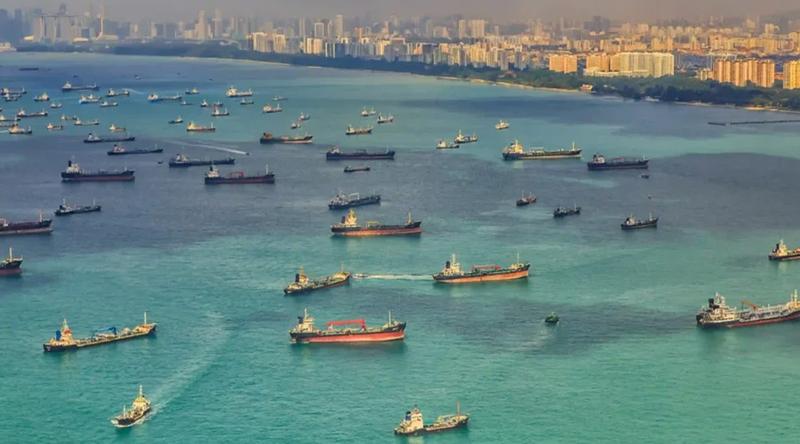 করাচি বন্দরে আটকা পড়েছে ইরানের ৩ হাজার কনটেইনার