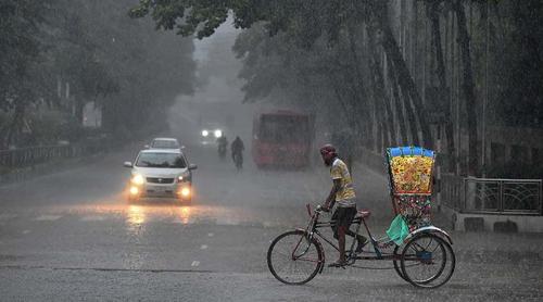 সকাল ৯টার মধ্যে যেসব জেলায় শিলাবৃষ্টি ও ঝড়ের শঙ্কা