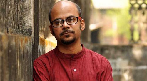 পশ্চিমবঙ্গের কবি শ্রীজাতের বিরুদ্ধে গ্রেপ্তারি পরোয়ানা জারি