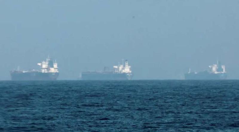 ইরানের ৩ ট্যাংকার জাহাজ জব্দ মার্কিন বাহিনীর