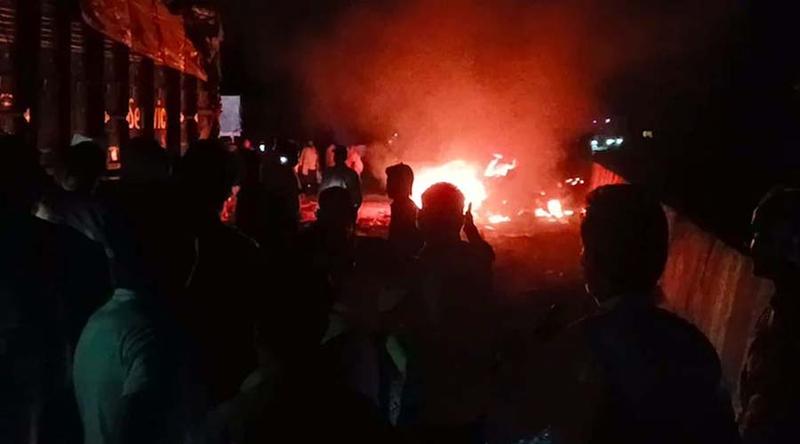 ভারতে একাধিক যানবাহনের সংঘর্ষ, নিহত ১১