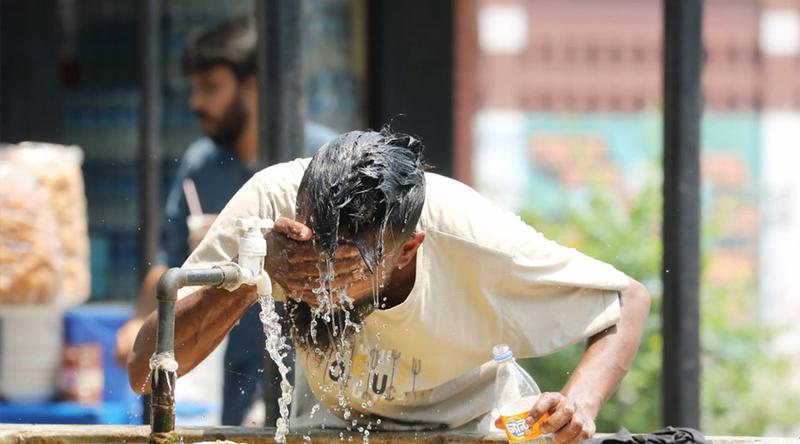 ২৭ জেলায় তাপপ্রবাহ অব্যাহত, রাজশাহীতে পরিস্থিতি চরম
