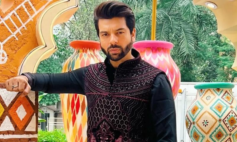 অভিনেতার বাড়ি থেকে নগদ অর্থ ও গয়না চুরি, অভিযুক্ত গৃহকর্মী