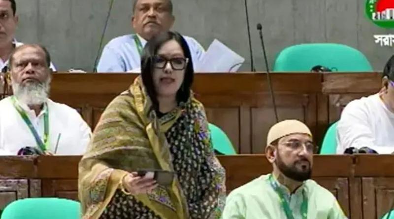 তুচ্ছ বিষয়ে টেঁটা নিয়ে মাঠে নামার ‘দেশ’ ব্রাহ্মণবাড়িয়া: সংসদে রুমিন ফারহানা