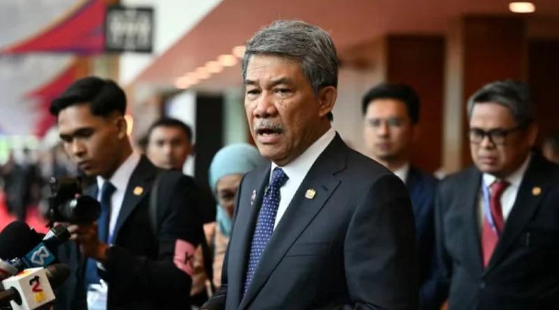 মালাক্কা প্রণালীতে জাহাজ চলাচলে শুল্কারোপ নিয়ে কী বললেন মালয়েশিয়ার পররাষ্ট্রমন্ত্রী?