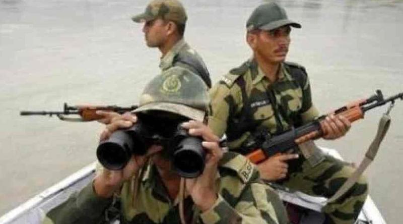 বাংলাদেশ সীমান্তে কুমির-সাপ ছাড়ার প্রস্তাবে দ্বিধায় বিএসএফ