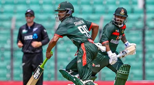 সেঞ্চুরির কৃতিত্ব লিটনকে দিলেন শান্ত