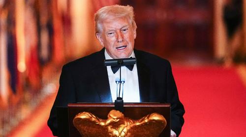 হরমুজে কঠোর অবস্থান, কোন কৌশলে এগোচ্ছেন ট্রাম্প