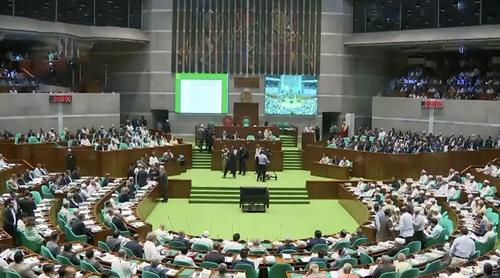 শিক্ষাপ্রতিষ্ঠানে অস্ত্রের ঝনঝনানির কারণ জানতে চাইলেন জামায়াত নেতা