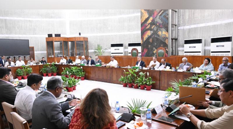 সংসদ সদস্যদের শুল্কমুক্ত গাড়ি সুবিধা বাতিল সংক্রান্ত আইন মন্ত্রিসভায় অনুমোদন