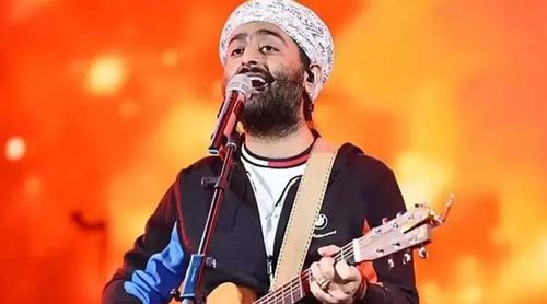 প্রশংসায় ভাসছেন ‘মাটির মানুষ’ অরিজিৎ সিং