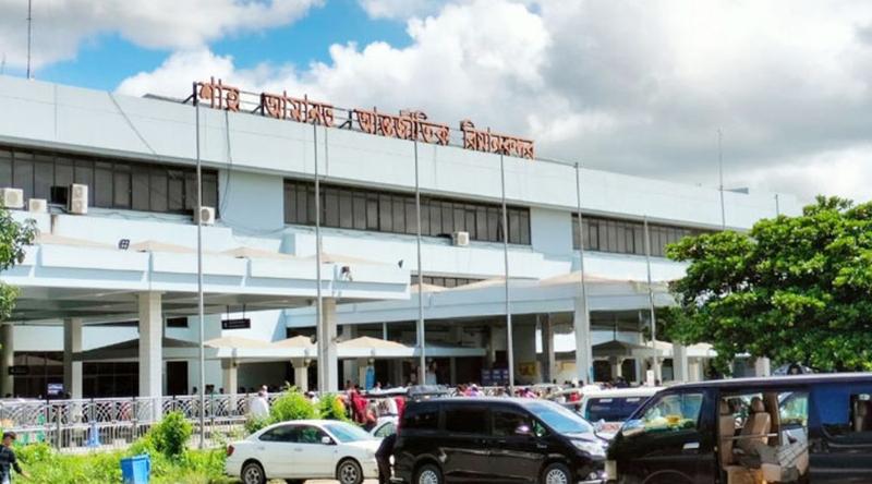 অবশেষে স্বাভাবিক ছন্দে ফিরতে শুরু করেছে শাহ আমানতের আকাশপথ