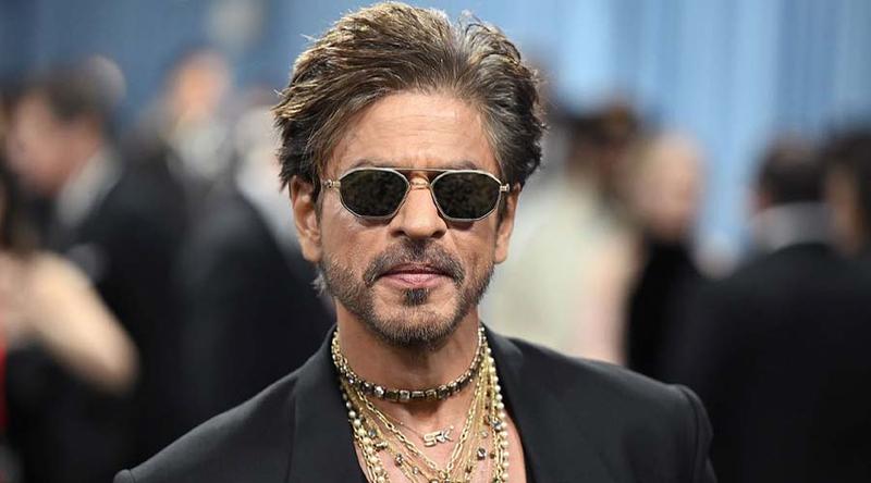 ডিসেম্বরে বড়পর্দায় আসছে শাহরুখের ‘কিং’