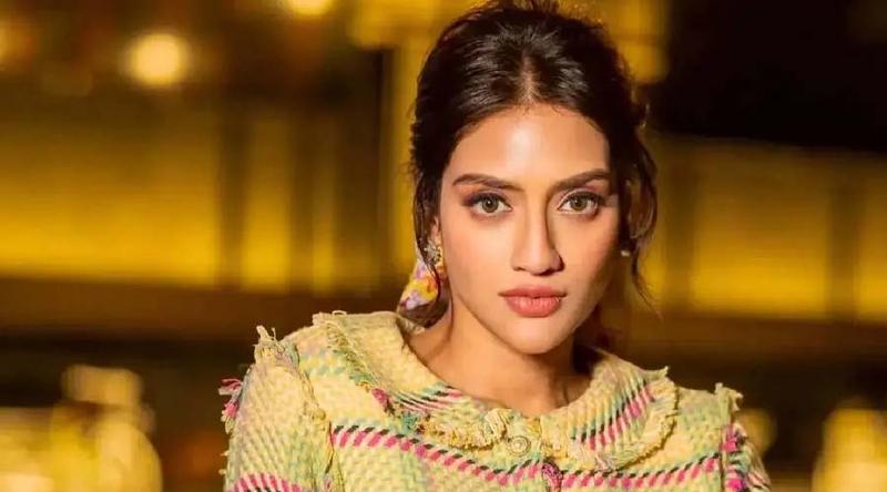 ইডি ইস্যুতে ইঙ্গিতপূর্ণ পোস্ট নুসরাতের