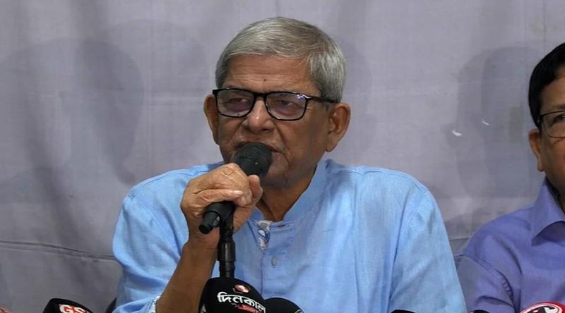 জামায়াত স্বৈরাচার ব্যবস্থা ফেরাতে চেষ্টা করছে কিনা ভেবে দেখতে হবে: মির্জা ফখরুল