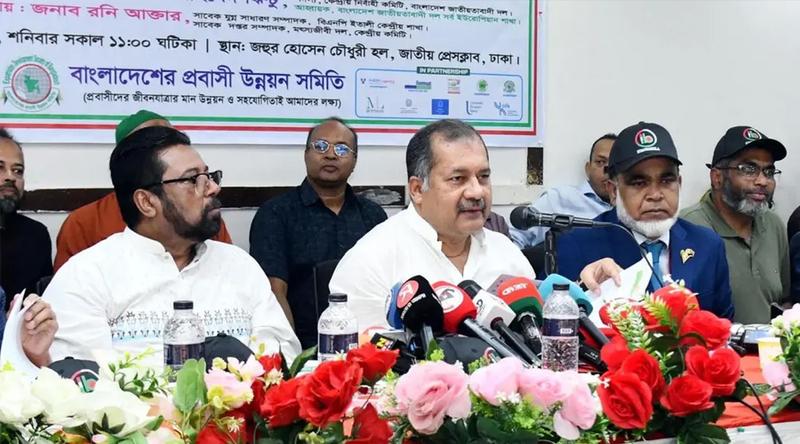 বিগত সরকারের লুটপাটের কারণে আমরা ঋণের বিশাল বোঝা পেয়েছি : তথ্যমন্ত্রী