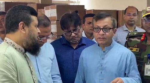 বাসভাড়া ও নিত্যপণ্যের মূল্য নাটকীয়ভাবে বাড়ানোর সুযোগ নেই: বস্ত্র ও পাটমন্ত্রী