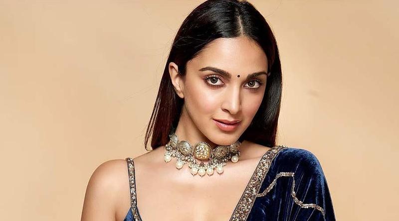 কিয়ারাকে জড়িয়ে ধরার চেষ্টা, ঘটনা প্রকাশ্যে আনলেন দেহরক্ষী