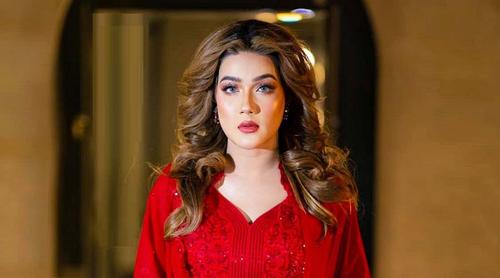 যুক্তরাষ্ট্র থেকে দেশে ফিরতে চান মাহিয়া মাহি