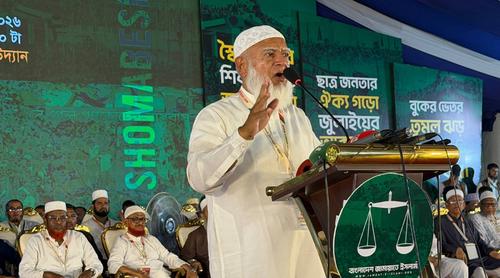 ‘শিক্ষাপ্রতিষ্ঠানে কোনো ‘আদুভাই’ ছড়ি ঘোরাক, এটা দেখতে চাই না’