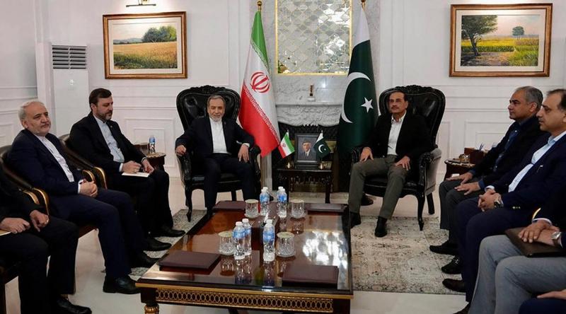 যুক্তরাষ্ট্রের প্রতিনিধিদল পৌঁছানোর আগেই ইসলামাবাদ ত্যাগ করল ইরানের প্রতিনিধিদল