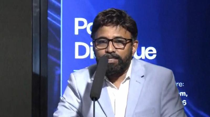 তারেক রহমানের আমন্ত্রণে ঝটিকা সফরে দেশে এসেছিলেন বিল গেটস: সালেহ শিবলী