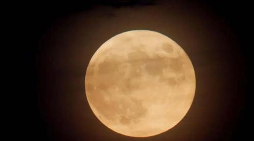 নতুন দুটি চন্দ্র খনিজ আবিষ্কারের ঘোষণা চীনের