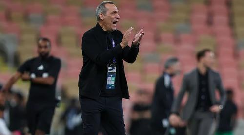 সৌদি আরবের নতুন কোচ হলেন গ্রিক কোচ জর্জিওস ডনিস