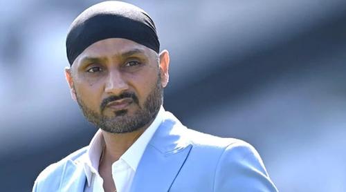 কী কারণে ‘গাদ্দার’ উপাধি পেলেন হরভজন সিং?