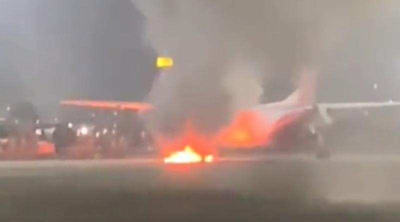 দিল্লি বিমানবন্দরে জুরিখগামী বিমানে আগুন, আহত ৬