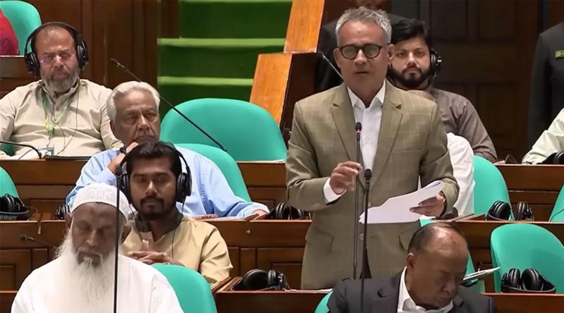 ‘রেল দুর্ঘটনা কমাতে আধুনিক হচ্ছে পূর্বাঞ্চল ও পশ্চিমাঞ্চলের রেলপথ’, সংসদে রেলমন্ত্রী